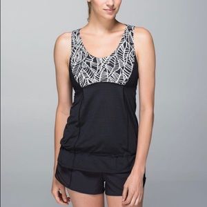 Lululemon Hustle and Bustle Tank